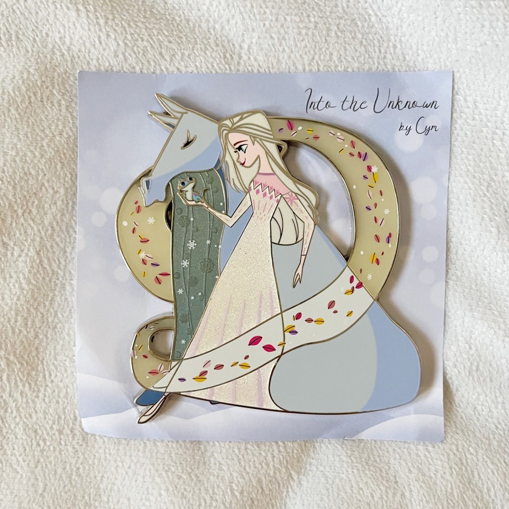 Fantasy Elsa pin
